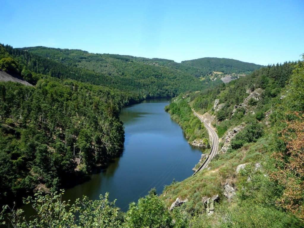 Le Gite Du Velay Bains Εξωτερικό φωτογραφία